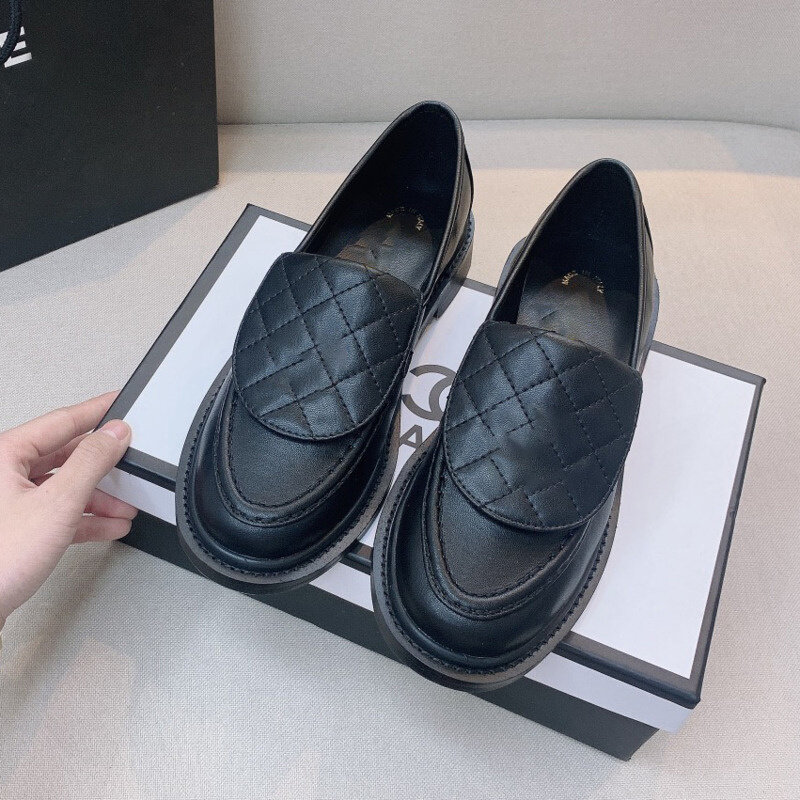2022 New Luxury Loafers Shoes Woman  Brand Turned-over Edge Shallow Mouth Casual Flat Shoes Female Genuine Leather Single Shoe