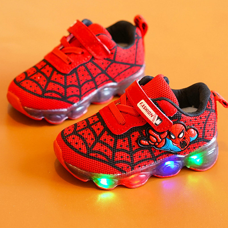 Sepatu Bercahaya LED Kartun Spiderman Bayi Anak-anak Sneakers Bercahaya untuk Anak Laki-laki Perempuan Sepatu Bot Olahraga Balita Jala Ringan