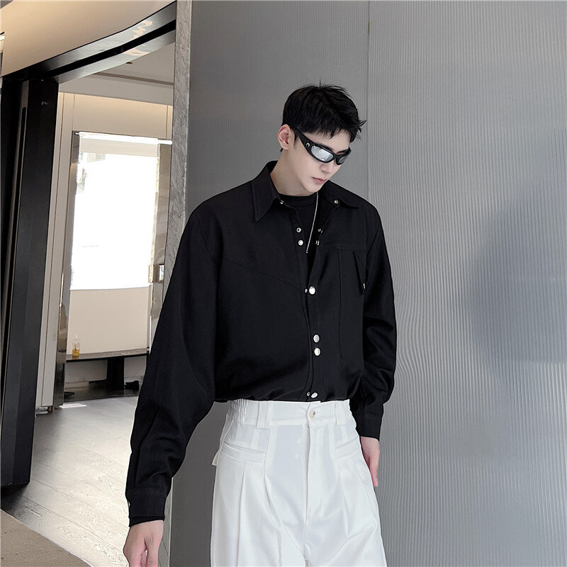 شيك الرجال القمصان الأصلي مصمم غير النظامية جيوب طويلة الأكمام قميص مشبك معدني الخريف المعتاد أعلى اليابان نمط الرجال الملابس