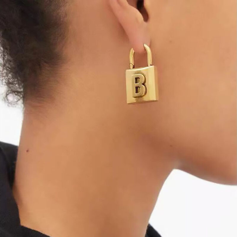 Fashion Punk Metal Letter B Lock Earrings Vintage Thick Simple Pendant Earrings Women's Party Jewelry Accessories