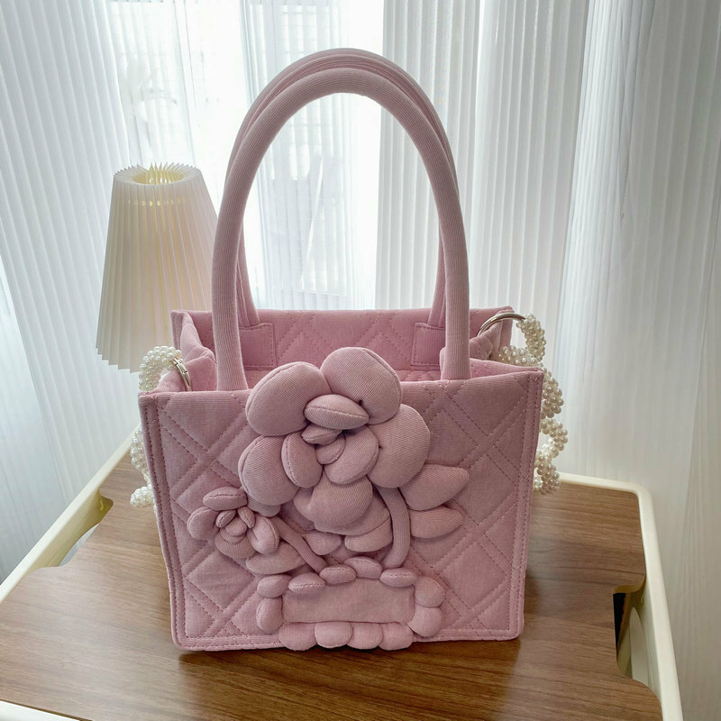 2022 primavera nuova catena di perle borsa di fiori tridimensionale borsa di Design di nicchia borsa a tracolla da donna borsa a tracolla borsa rosa