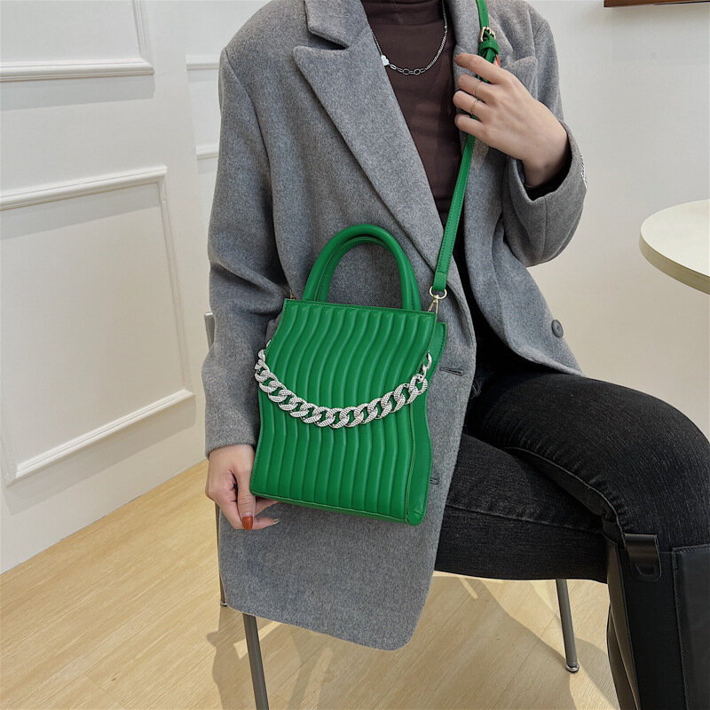 Einfache Solide Kette Schulter Taschen Frauen 2021 Luxus Designer Pu Handtasche Fashion Casual Messenger Taschen Handtasche Damen