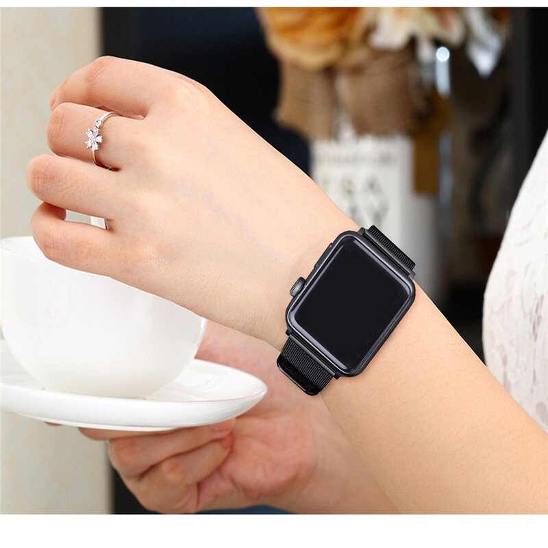 Correa de acero inoxidable para Apple watch, pulsera magnética milanesa para Apple watch Series 7, 45mm, 44mm, 40mm, 42mm, 38mm, 41mm