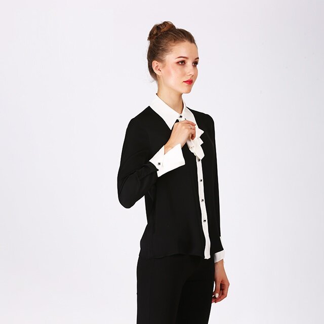 長袖の女性用シルクブラウス,本物の蝶ネクタイが付いたセクシーな女性用シャツ,軽くて通気性のある対照的な色,大きいサイズ,100%