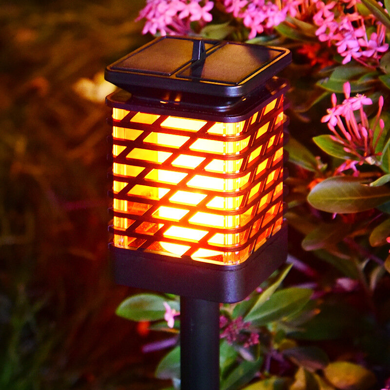 Zonne-Energie Vlamzaklamp Flikkerend Licht Waterdichte Tuindecoratie Buiten Gazon Pad Tuin Patio Vloerlamp
