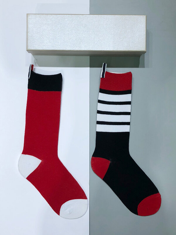 3 pares de calcetines de tubo medio tb para mujer, tendencia de marca, medias de hip-hop a rayas rojas de cuatro barras