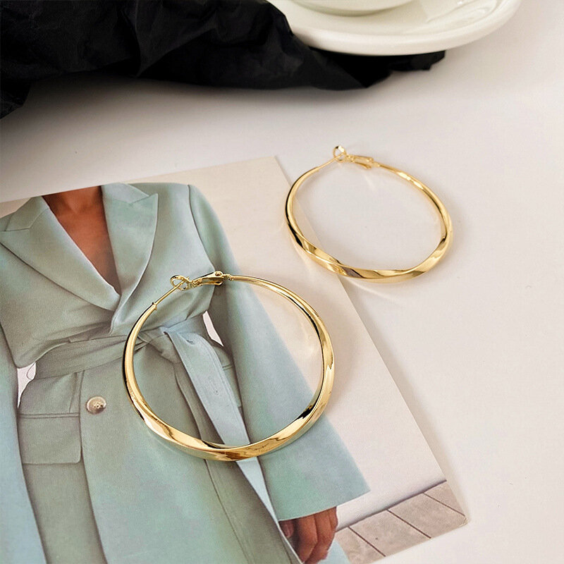 Модные плетеные металлические круглые серьги-кольца искажений геометрической формы для женщин аксессуары ретро ювелирные изделия для веч...