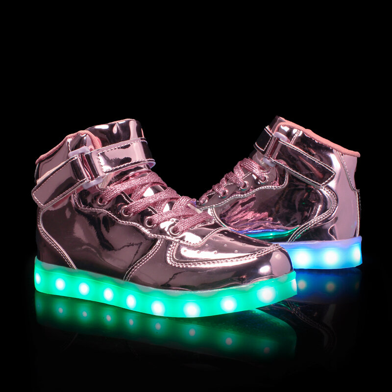 Dzieci świecące tenisówki Kid Luminous chłopięce buty sportowe typu Sneakers dziewczyny Led kobiety kolorowe podeszwy oświetlone buty mężczyźni Usb ładowanie rozmiar 46