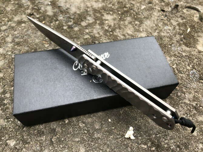 Couteau de poche tactique pliant, damas acier titane alliage poignée en acier titane, couteaux de poche de sécurité de haute qualité pour l'extérieur, outil EDC