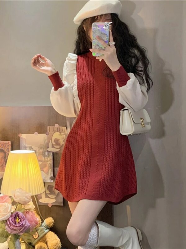 2022 Корейская версия нового темпераментного Красного рождественского платья Xiaoxiang вязаное крученое платье из двух частей с молочным дном