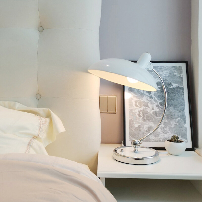 Дизайнерская настольная лампа, винтажные железные настольные лампы для гостиной, кабинета, домашнего декора, прикроватный светильник E27 черного цвета в скандинавском стиле, Дания Кайзер Idell