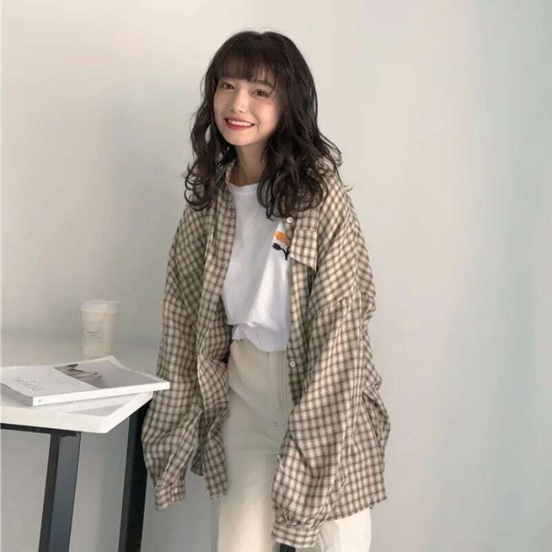 Koszula w kratę kobieta Retro Port smak wiosną i jesienią 2021 nowa wersja koreańska luźne ubrania studenckie kurtka chroniąca przed słońcem