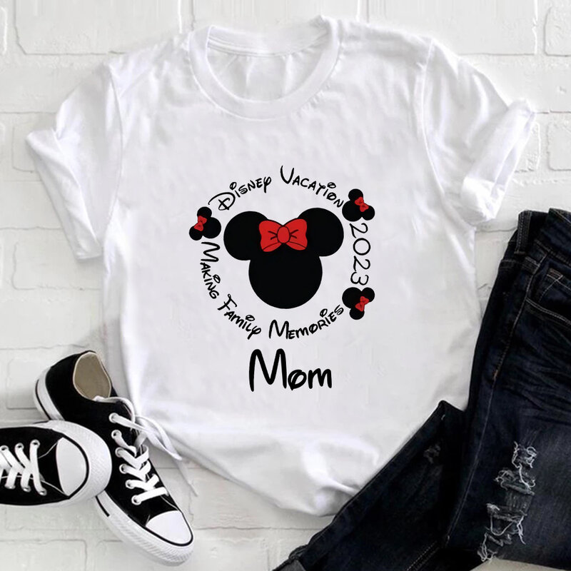 Disney Vacation 2023 Making Family Memories T-Shirt Mickey Minnie Mouse Fashion Dad Mom Bro Sis Matching Clothes maglietta per bambini