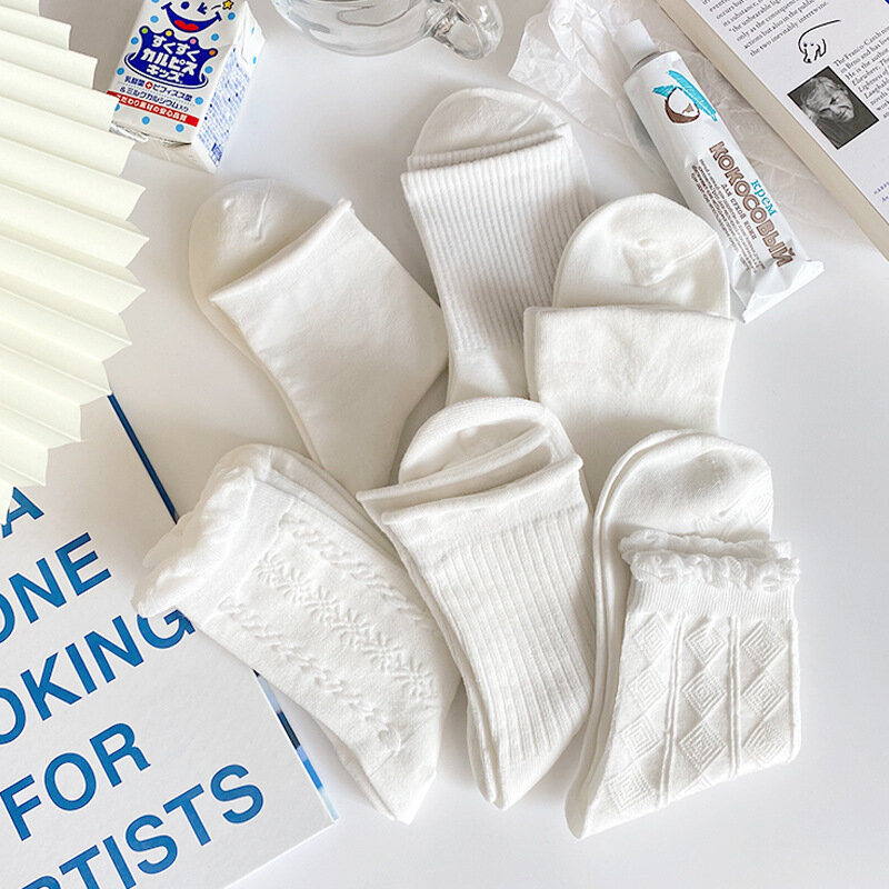 Calcetines de algodón con volantes blancos de Lolita para mujer, medias de tubo con diamantes jk, bonitos calcetines que combinan con todo, 2022