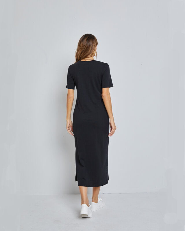 ชุดเดรสเสื้อยืดยาวสำหรับผู้หญิงชุดเดรสชุดเดรสลำลองสีดำแขนสั้นหรูหราสำหรับเทศกาลฤดูร้อน ROK belah
