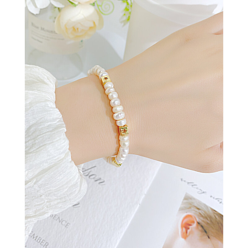 2022 New Style Fashion Simple Light Luxury Freshwater Pearl Hand Jewelry Niche Design Copper Square Bracelets for Women