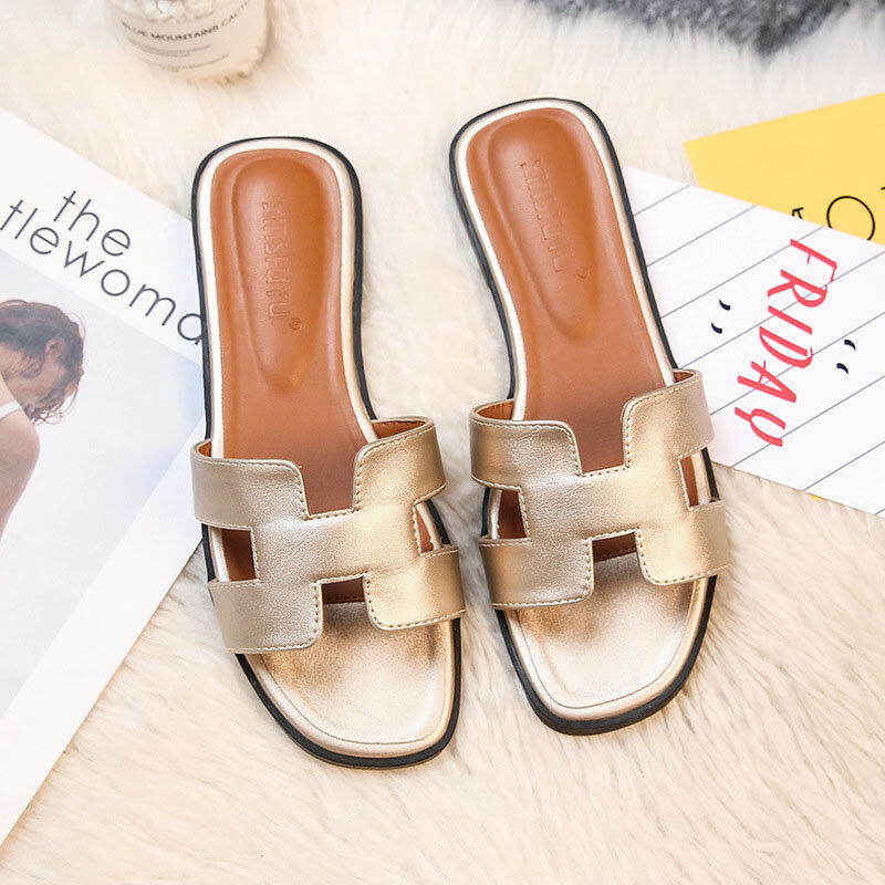 2022 pantofole da donna sandali Casual piatti di alta qualità alla moda all'aperto pantofole da spiaggia in pelle di design classico da donna taglie forti