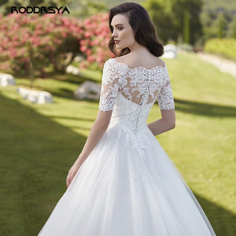 2022 Boat Neck Half Sleeves Wedding Dresses Lace Appliques Back Button Tulle Sweep Train Bride Gown свадебное платье Custom Made