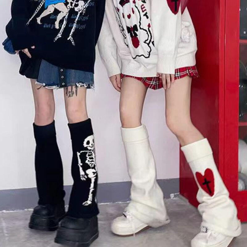 Y2K scaldamuscoli lunghi stile giapponese lavorato a maglia Love Skeleton Pattern JK calzini donna ragazze Pile calzini invernali caldi in corno