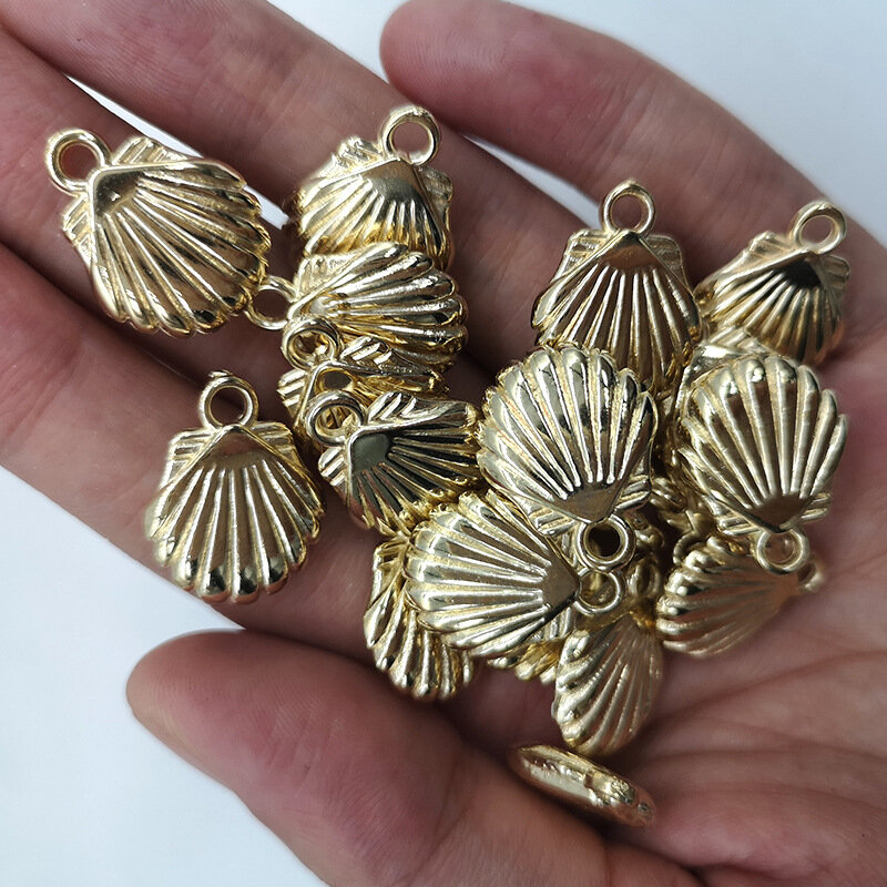 Kerang Emas Panas Bergaris Kerang Jimat Membuat Perhiasan Manik-manik DIY Buatan Tangan Gelang Kalung Cincin Aksesori Bahan Grosir