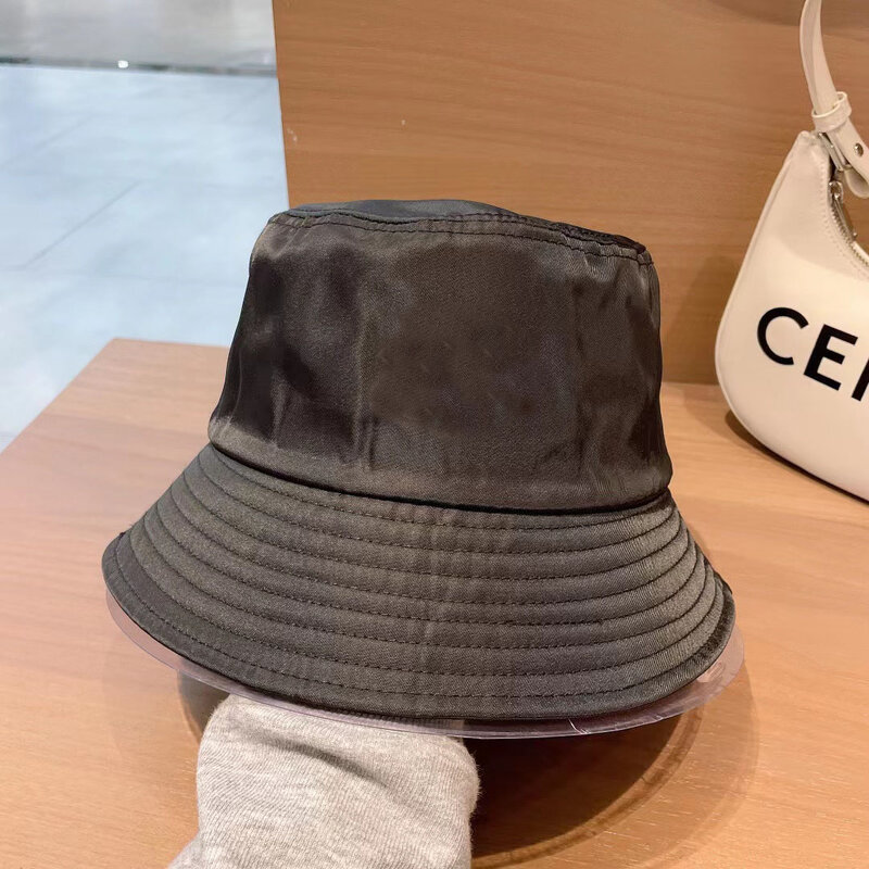2022 Nieuwe Unisex Panama Stijl Fashion Design Emmer Hoeden Vrouwen Mode Hot Designer Bassin Hoed Zon Cap Zwart Outdoor Reizen hoed