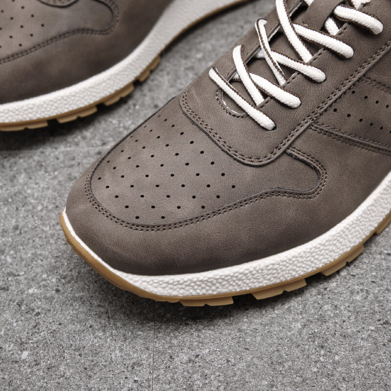 KNBR الرجال أحذية رياضية 2022 جديد المصممين الفاخرة العلامة التجارية عالية الجودة حذاء كاجوال الرجال الدانتيل يصل الخريف المدربين مريحة