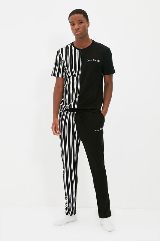 Trendyol Male Regular Half Striped Knitted Pajamas Set THMAW22PT0407