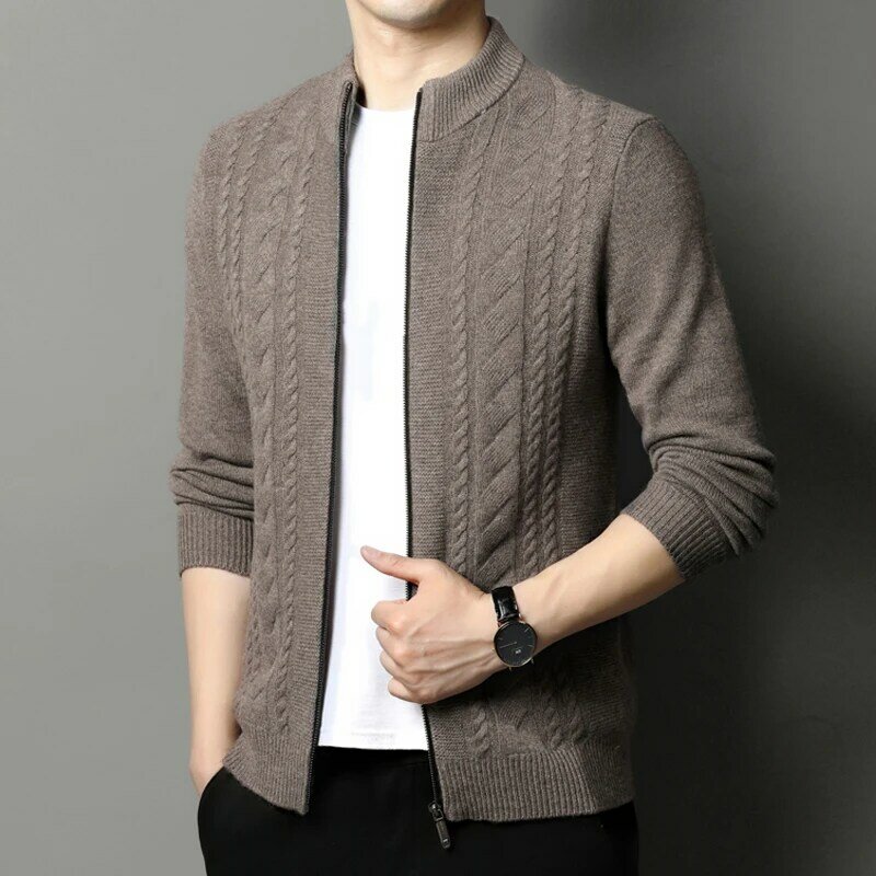 Mezzo dolcevita maglione di pura lana Cardigan lavorato a maglia spesso da uomo maglione Casual coreano autunno cappotto di abbigliamento da uomo tutto abbinato
