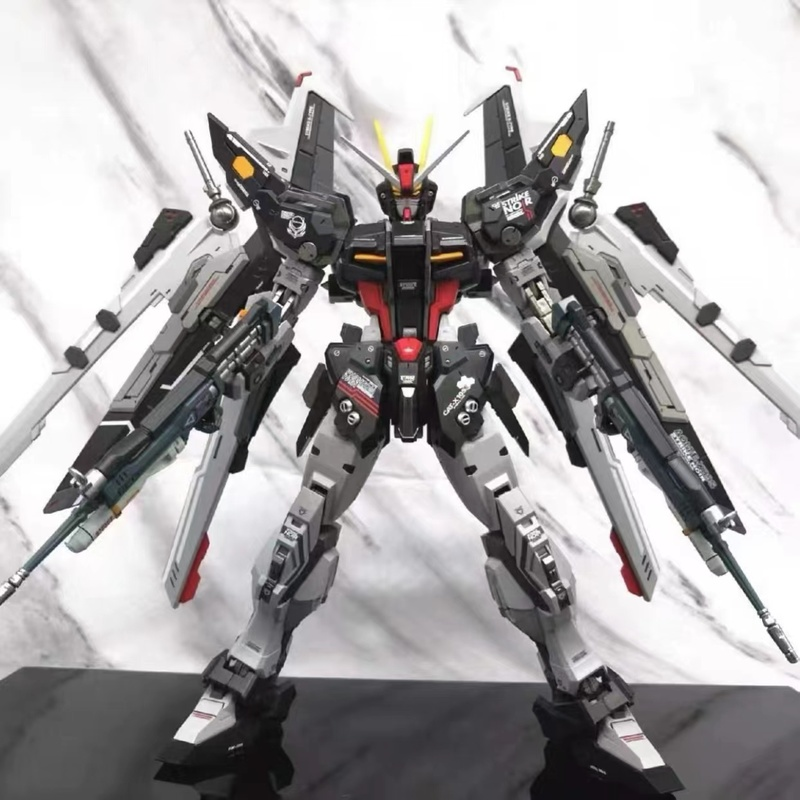 Gundam model montażu wolność siedem mieczy MG jednorożec czerwony herezja montaż model dłoni zabawki ozdoby prezenty