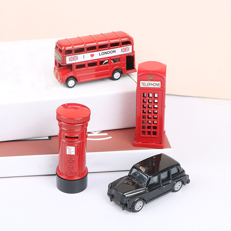 Sacapuntas de lápices en miniatura para niños, modelo de autobús de Europa británica Vintage, rojo, verde, Londres, Metal Retro, decoración del hogar, juguete antiguo para niños