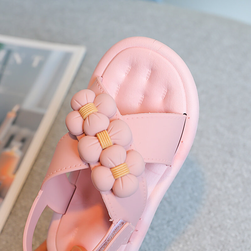 Sandales d'été légères pour filles, jolies chaussures respirantes et décontractées pour enfants, plate-forme mignonne avec crochet et boucle, chaussures d'extérieur pour enfants, 2022