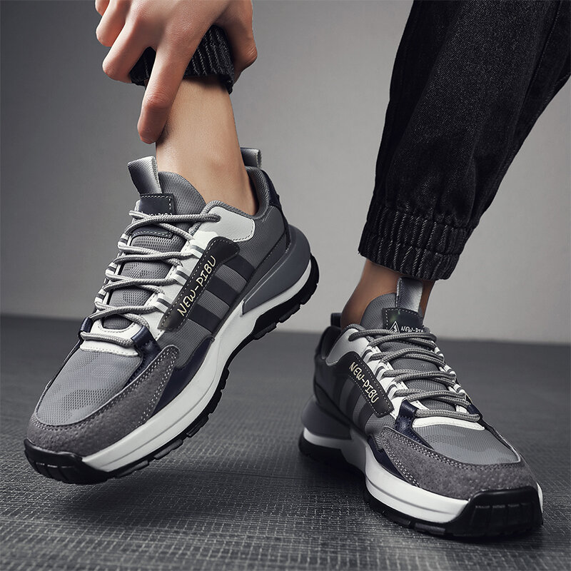 Korean Summer Retro Platform Men Casual Board Shoes Cushioning Street Style Mesh Running Sport Sneakers for Men