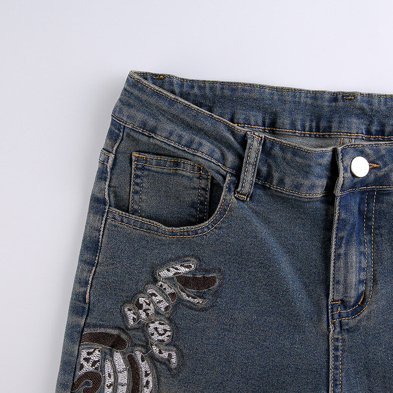 Menina quente baixa ascensão bordado jeans retro cinza nádegas bootcut calças calças finas
