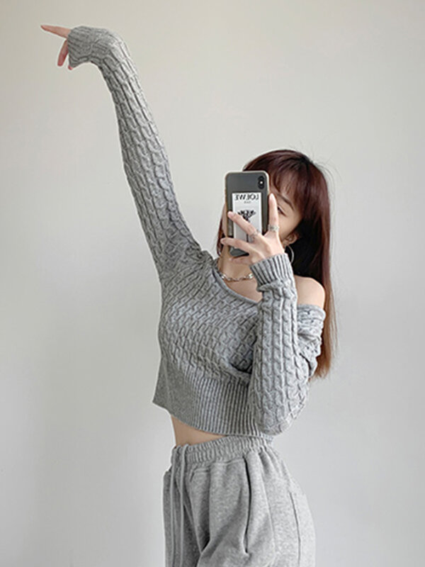 Vintage Knitted Cotton Sweater Women's Tight Waist Short Sweater with Collarbone Exposed Low Collar Long Sleeve Y2k Clothes Top