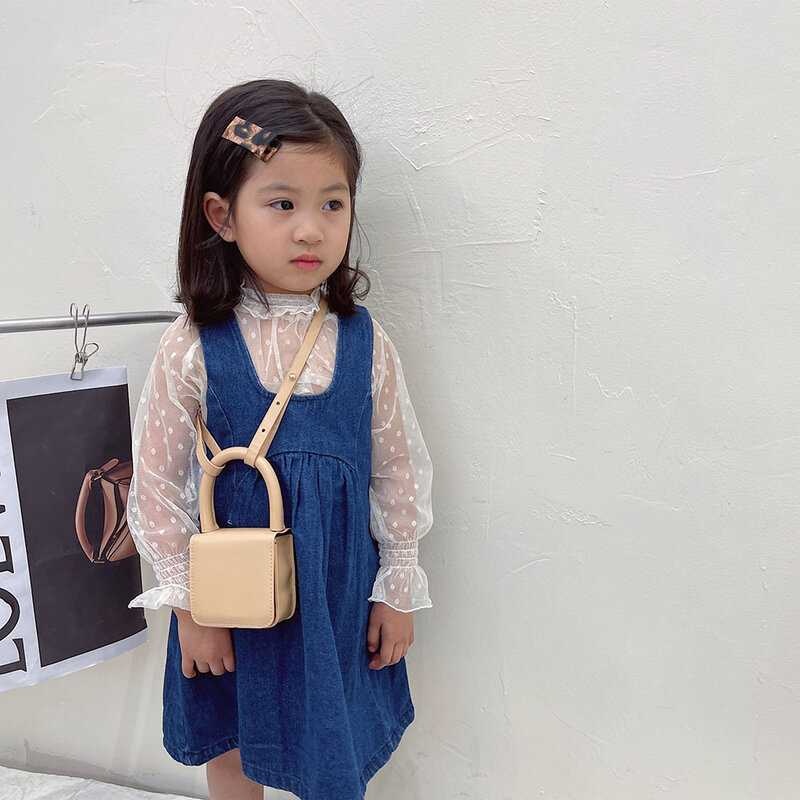 موضة جديدة للأطفال بولي Leather حقيبة ساعي جلدية صغيرة السيدات عادية رفرف السفر الهاتف المحمول الحقيبة الاتجاه حقائب كروسبودي رائعة