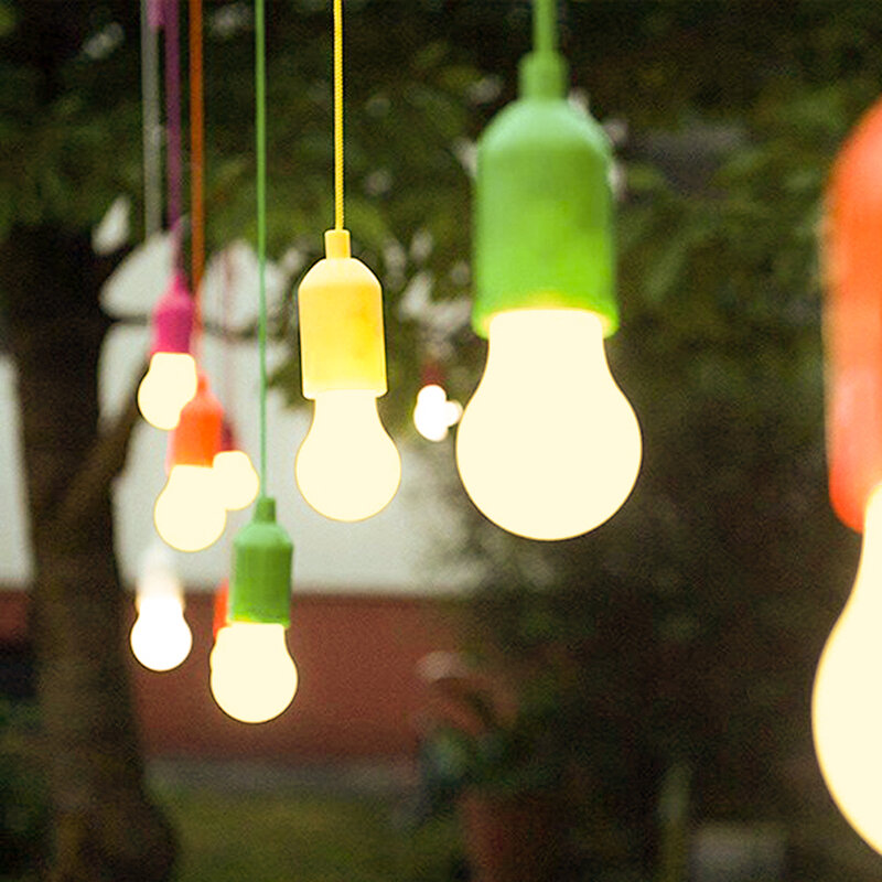 Bombilla LED colgante creativa, lámpara colgante con batería colorida portátil para exteriores, con cable de tracción, cubierta Vintage