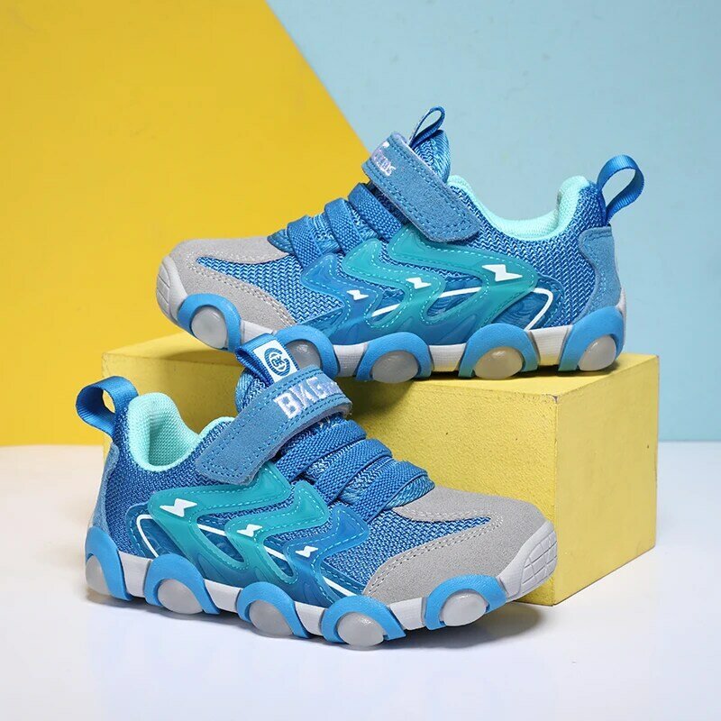 الأطفال حذاء كاجوال 2022 موضة جديدة للبنين شبكة تنفس أحذية رياضية الفتيات احذية الجري خفيفة الوزن الاطفال شحن مجاني