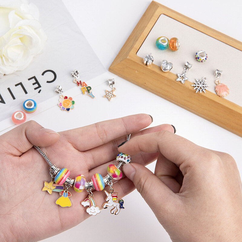 DIY Set Gelang Manik-manik dengan Kotak Penyimpanan untuk Anak Perempuan Hadiah Akrilik Eropa Manik-manik Lubang Besar Buatan Tangan Diy Membuat Perhiasan Kit Baru