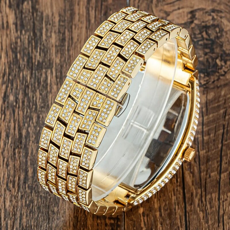 Unique Tonneau Iced Out Watch for Men Fully Bling Diamonds Mens Watches Hip Hop Quartz Wristwatch Man 18k Gold Reloj Hombre Gift
