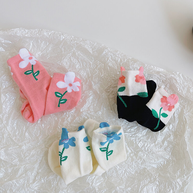 3 paia/lotto calzini per bambini per ragazzi ragazze giappone coreano puro cotone fiore Color caramella Kawaii calzini a tubo medio calzini per bambini traspiranti