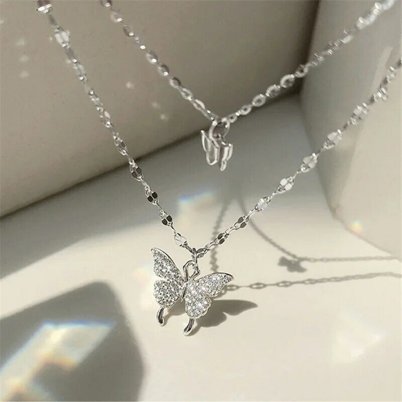 2022 New Women's Double Diamond Butterfly Necklace Clavicle Chain Simple Pendant necklaces for women wholesale