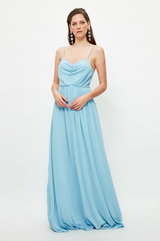 Вечернее платье с воротником Trendyol TPRSS21AE0149
