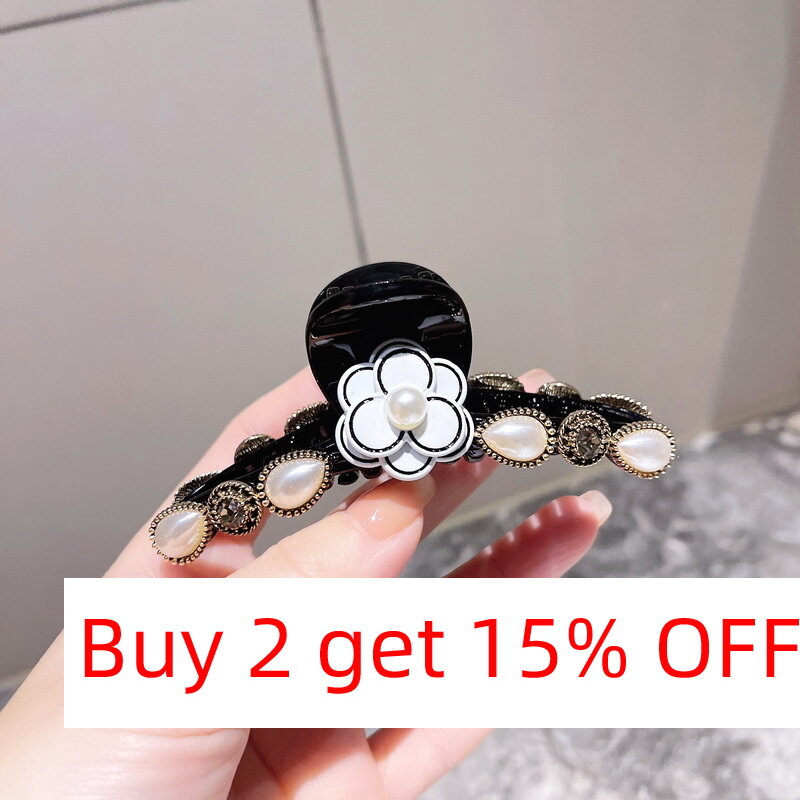 Vintage Hair Claw Clips For Women Elegant Camellia Shark Clip Crystal Pearls Crabs For Hair Temperament Hairpin Jewelry Access