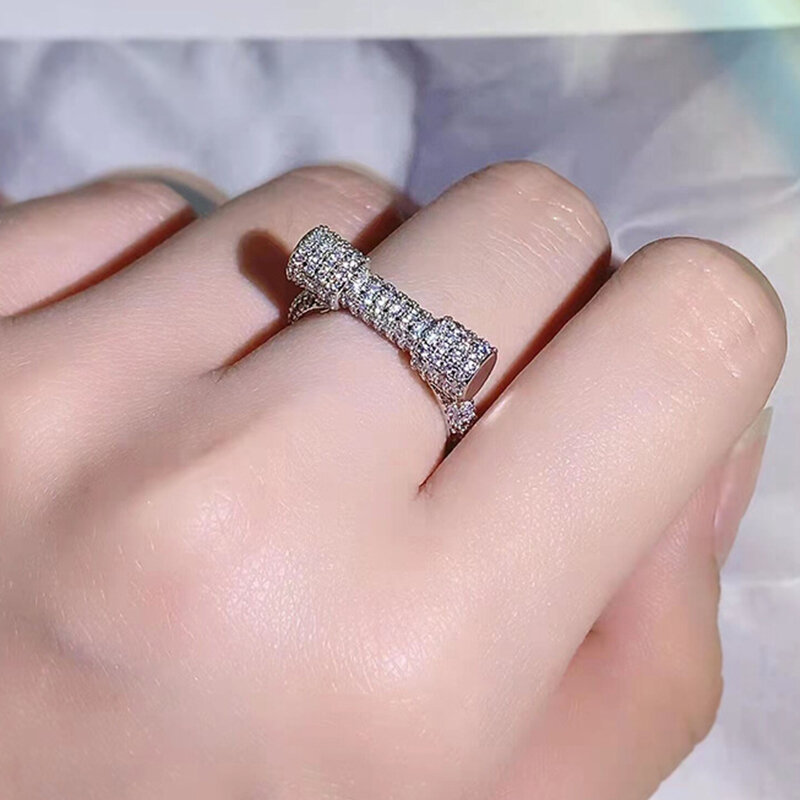 UILZ luksusowa cyrkonia kolor srebrny pierścienie dla kobiety 2022 nowa pełna cyrkonia geometryczne oświadczenie biżuteria Wedding Party Ring