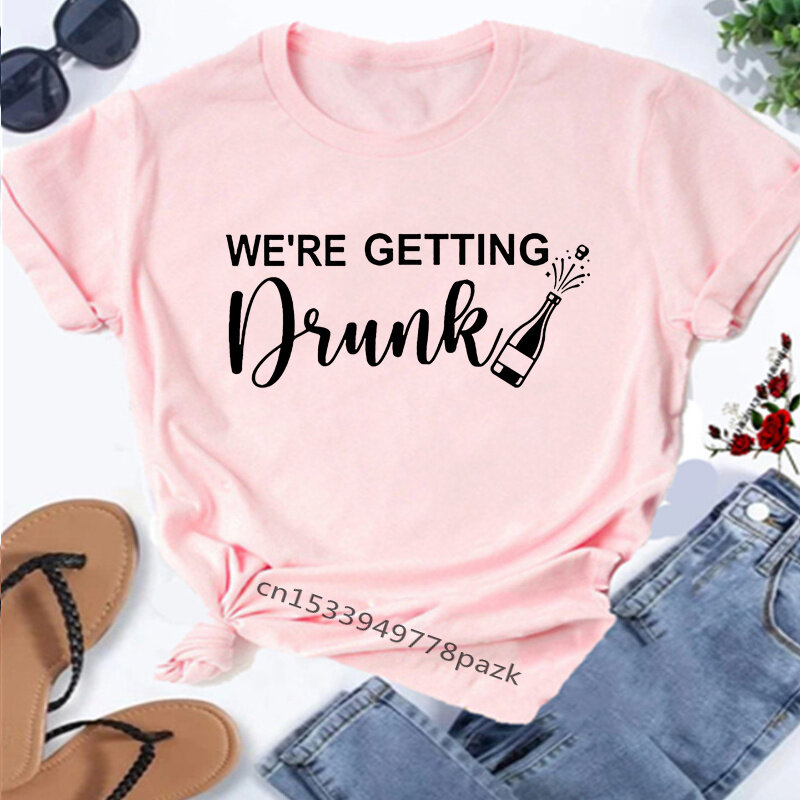 We're Get Drink Bachelorette 셔츠, 파티 호의 셔츠, I'm Get Married 신부 및 신부 들러리 티셔츠, 신부 매칭 셔츠