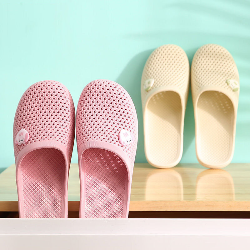 도매 2021 새로운 여성 신발 여름 새로운 스타일의 샌들과 슬리퍼, 부드러운 바닥 실내 남성-타이