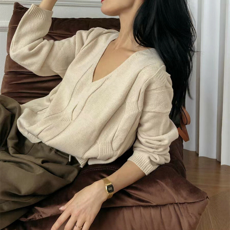 Sweter Rajutan Longgar Musim Gugur Musim Dingin Wanita 2022 Atasan Elegan Solid untuk Wanita Pullover Leher V Lengan Panjang Vintage Mode Wanita