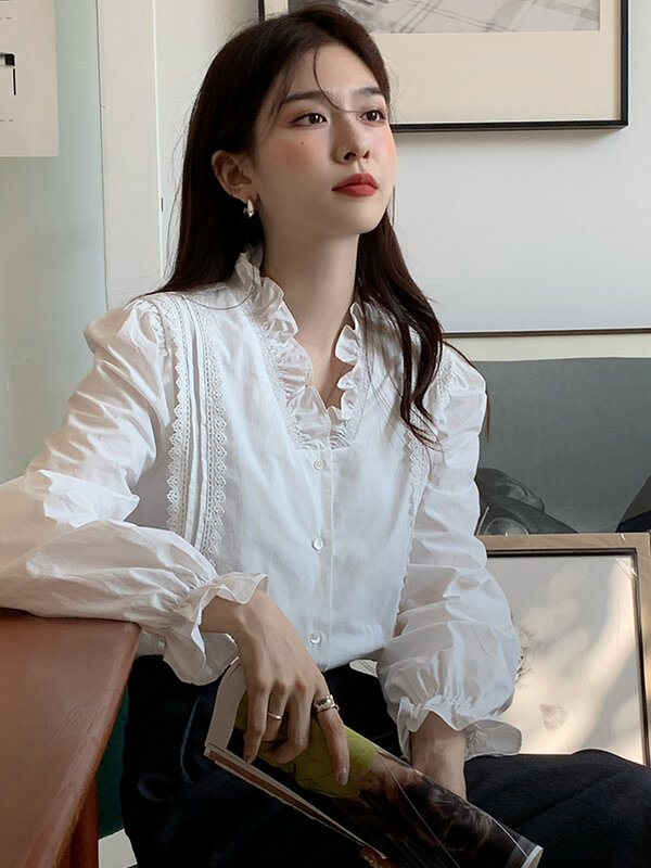 Solto sólido branco início da primavera camisa feminina estilo francês retro fungo decote em v rendas embelezado puff manga camisa feminina 2022