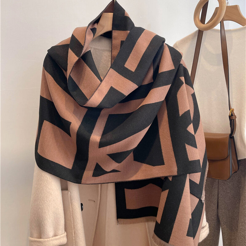 New Plaid Cashmere sciarpa donna Design coperta invernale caldo spesso fazzoletto da collo Bandana femminile Pashmina scialle Wrap Bufanda Poncho