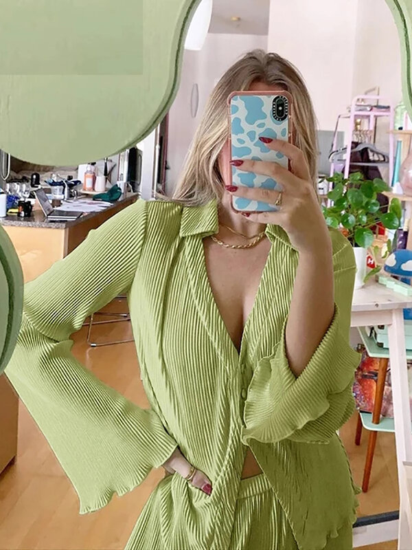 Casual Shirts Vrouwen 2021 Groene Vintage Geplooide Flare Mouw Blouse Herfst Vrouwelijke Chic Chemise Tops Office Dames Button Blouse